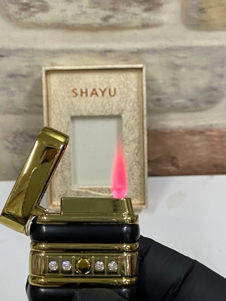 Shayu Marka Sarı Siyah Renk Çizgili Taşlı Gazlı Kişiye Özel Çakmak