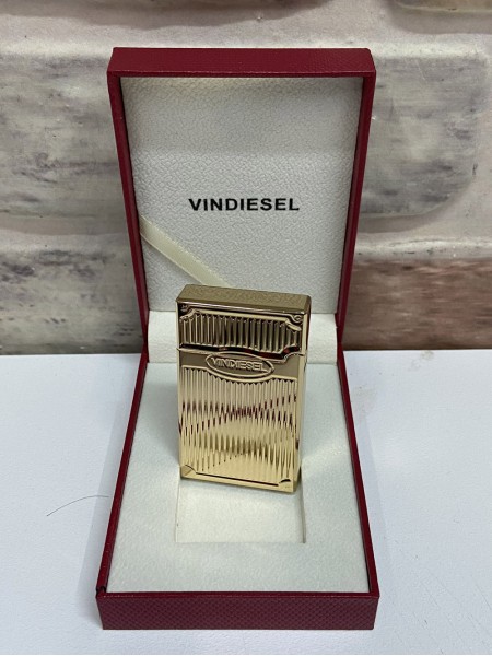 Vindiesel Marka Sarı Renk Armalı Model İsme Özel Çakmak