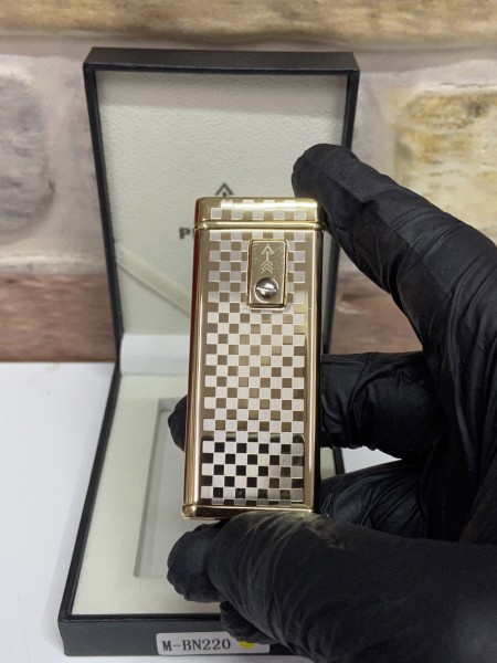 Promise Marka Sarı Gold Renk Pilli Model Kare Kare Desenli Çakmak