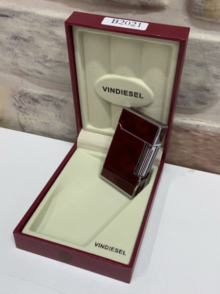 Vindiesel Marka Kahverengi Renk Desenli Model İsme Özel Çakmak