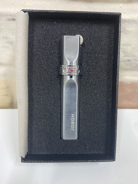 Jobon Marka Tek İnce Ateşlemeli Gri Renk İsme Özel Çakmak