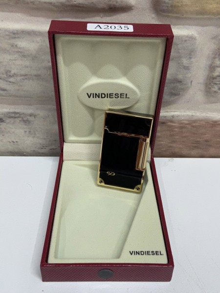 Vindiesel Marka Siyah Sarı Renk D Arma Desenli Model İsme Özel Çakmak